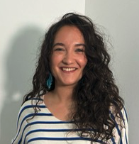 Portrait de Penelope, animatrice Mydressin